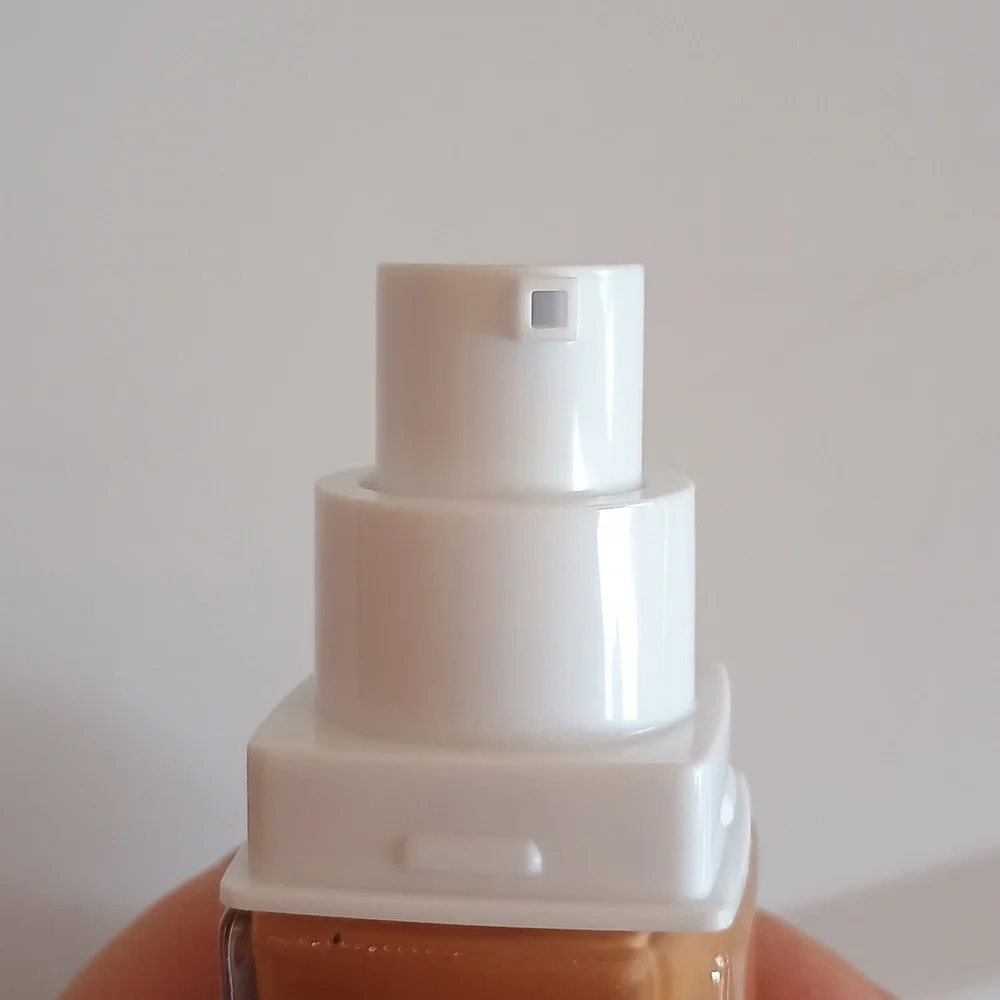 Maybelline Superstay 24hr Wear Full Coverage Foundation 330 Toffee